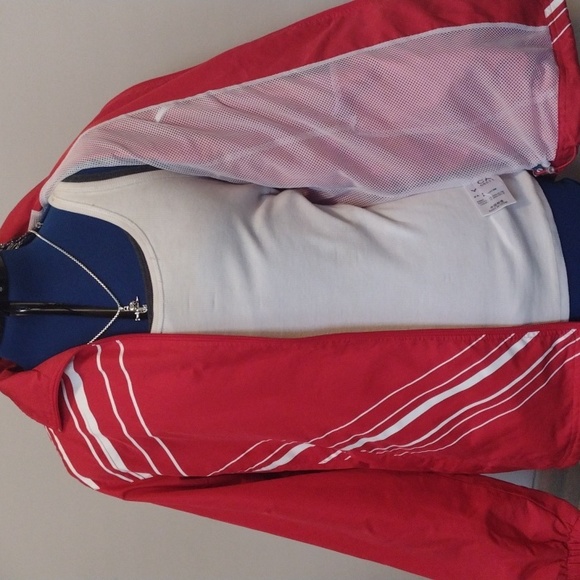 🆕 Mesh Lined Red & White Full Zip ATHLETIC JACKET By VICTOR!! - Picture 4 of 7